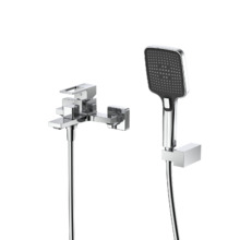 Смеситель для ванны с душем DQ Dortmund короткий излив хром (DA1713201)